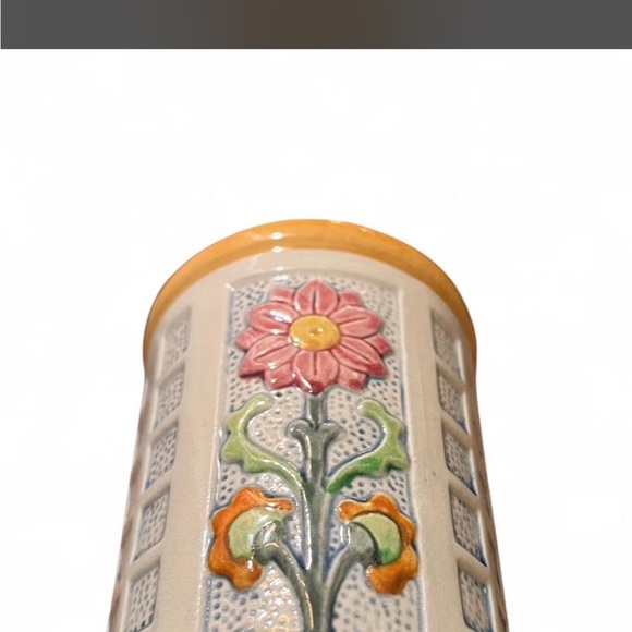 Zane Ware - Picture 2 of 3